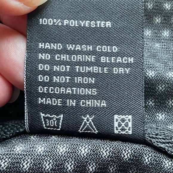 FIFTY 24SF Gallery Skull Design Zip-Up Hoodie – Size Large - Picture 9 of 11